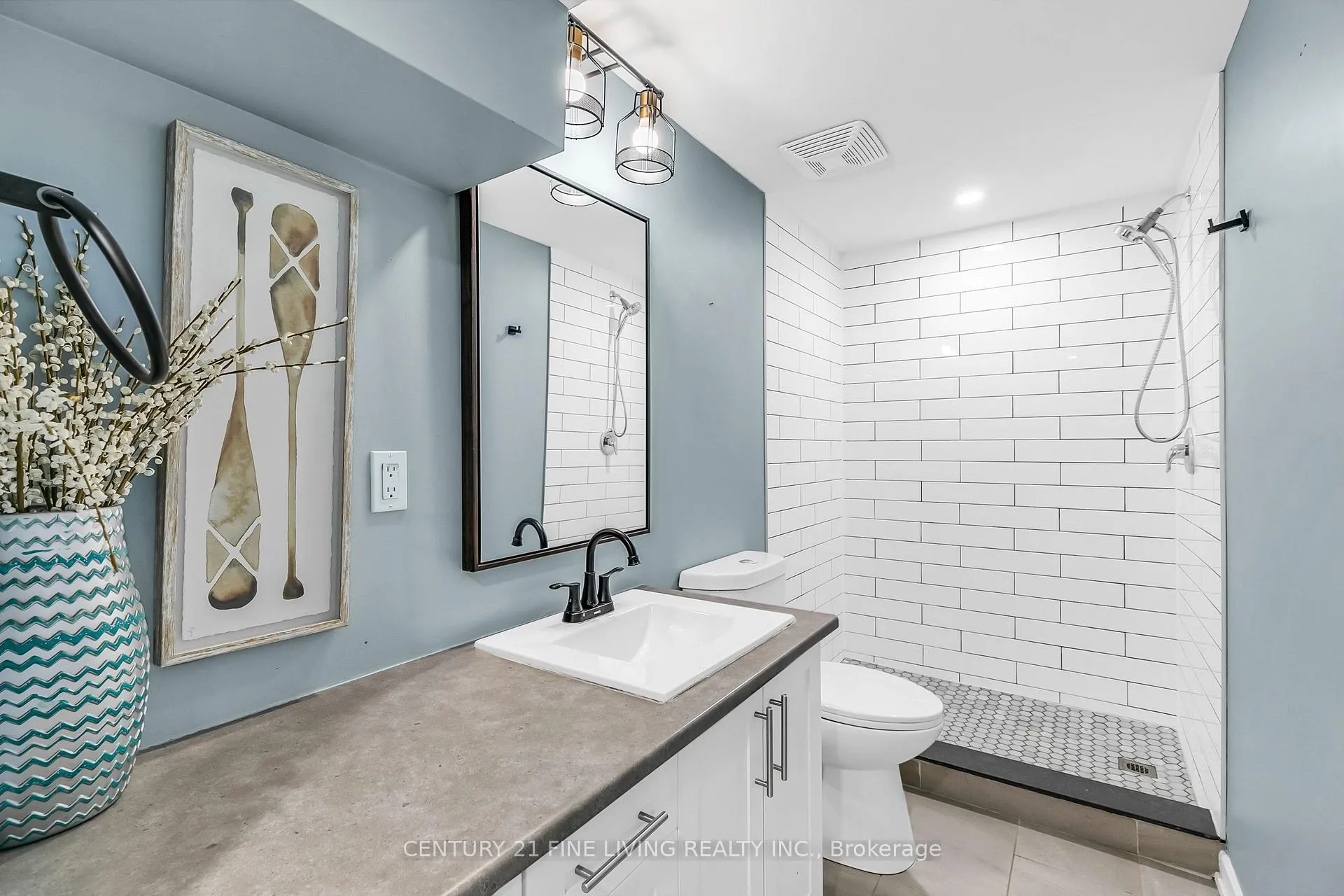 Photo 37 of 17 Wakely Boulevard, Caledon, Bolton West — HOMEH