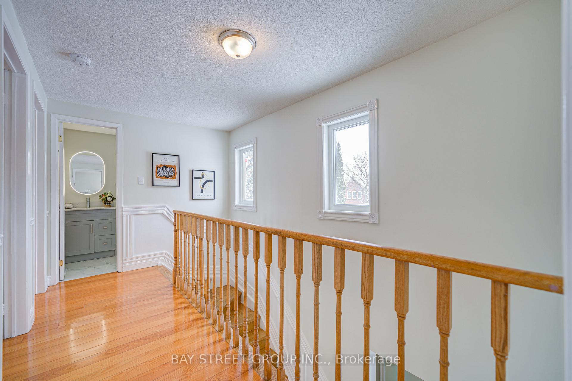 Photo 10 of 60 Noake Crescent, Ajax, Central — HOMEH