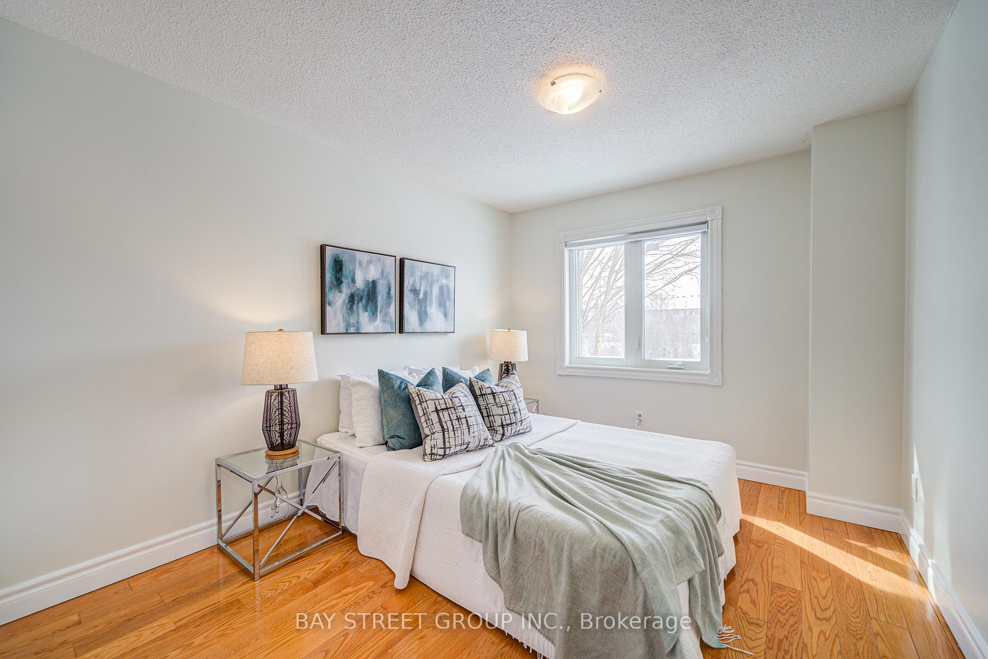 Photo 13 of 60 Noake Crescent, Ajax, Central — HOMEH