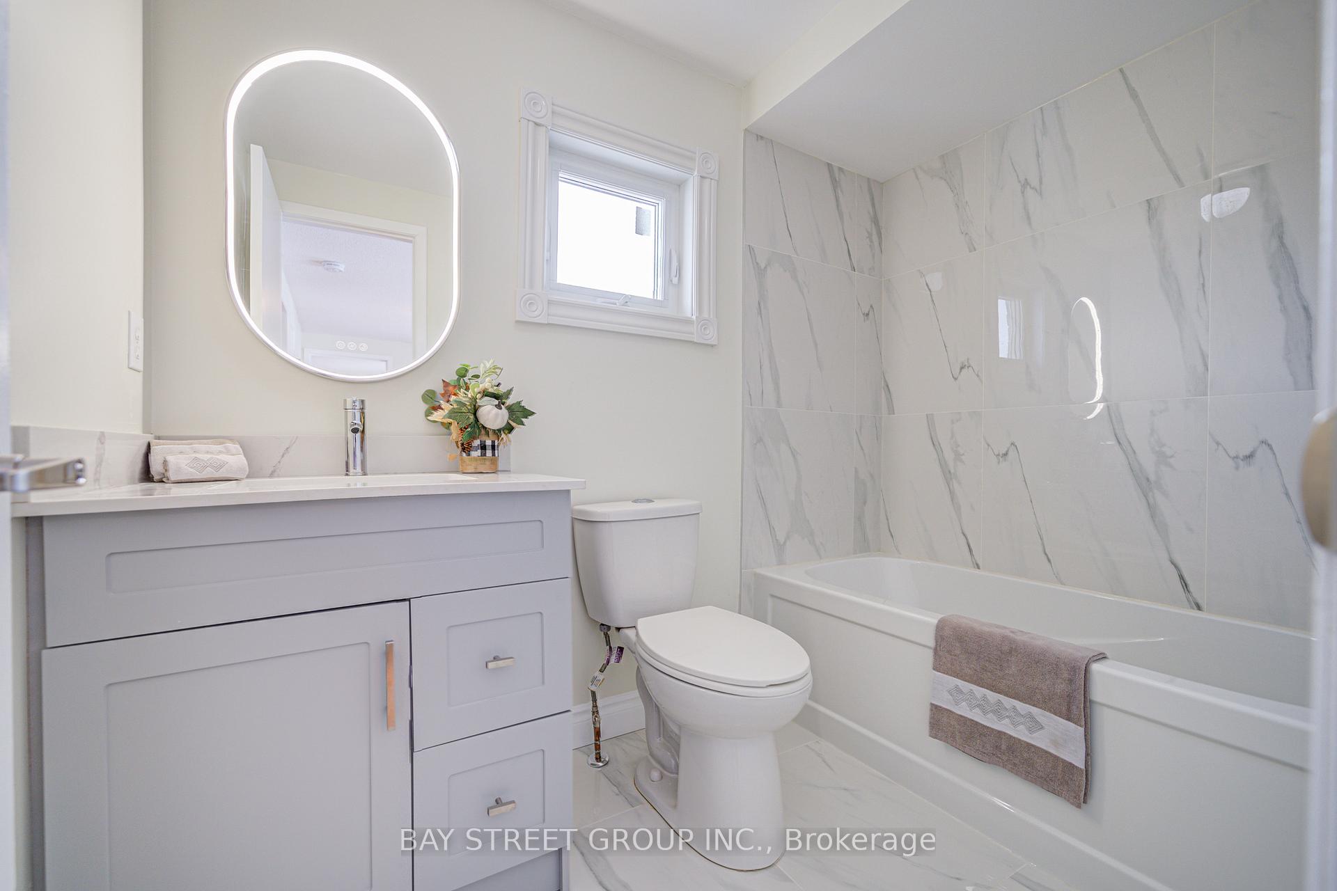 Photo 15 of 60 Noake Crescent, Ajax, Central — HOMEH