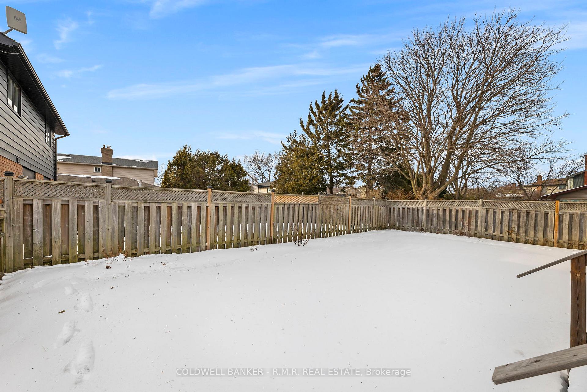 Photo 12 of 151 Armour Court, Cobourg — HOMEH