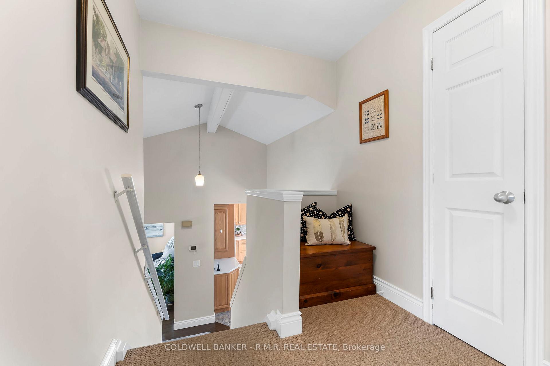 Photo 15 of 151 Armour Court, Cobourg — HOMEH