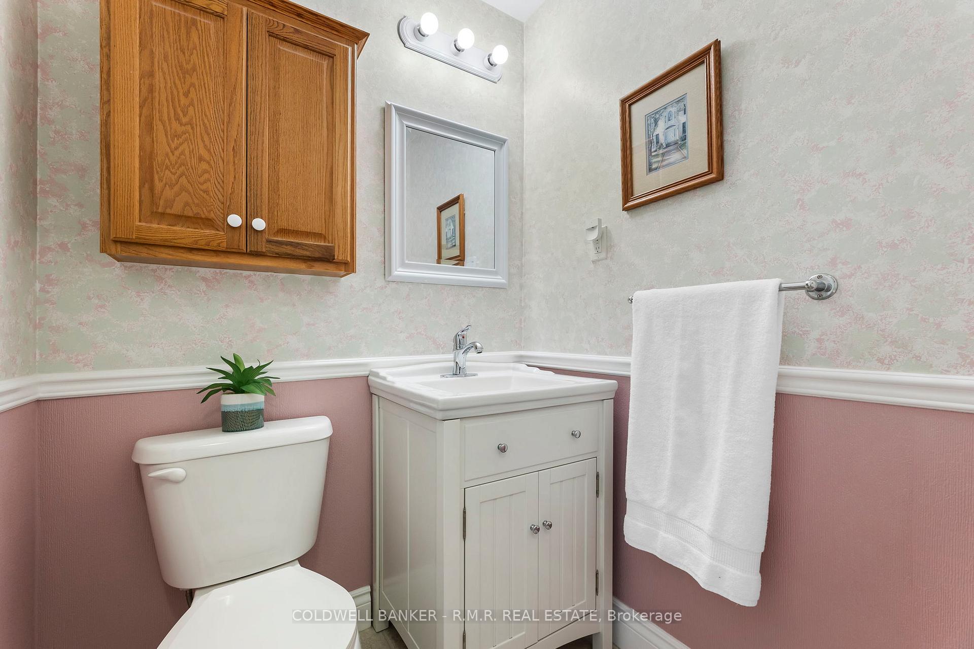Photo 19 of 151 Armour Court, Cobourg — HOMEH