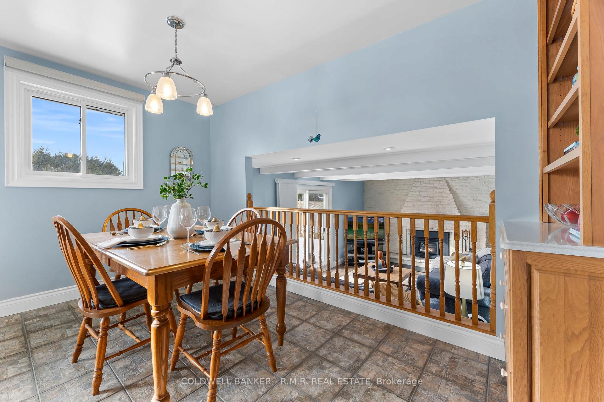 Photo 20 of 151 Armour Court, Cobourg — HOMEH