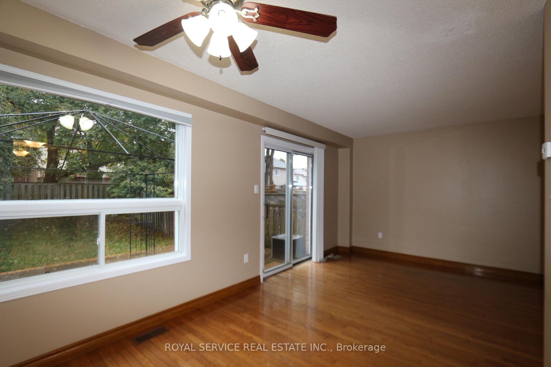Photo 10 of 35 Landerville Lane, Clarington, Bowmanville — HOMEH