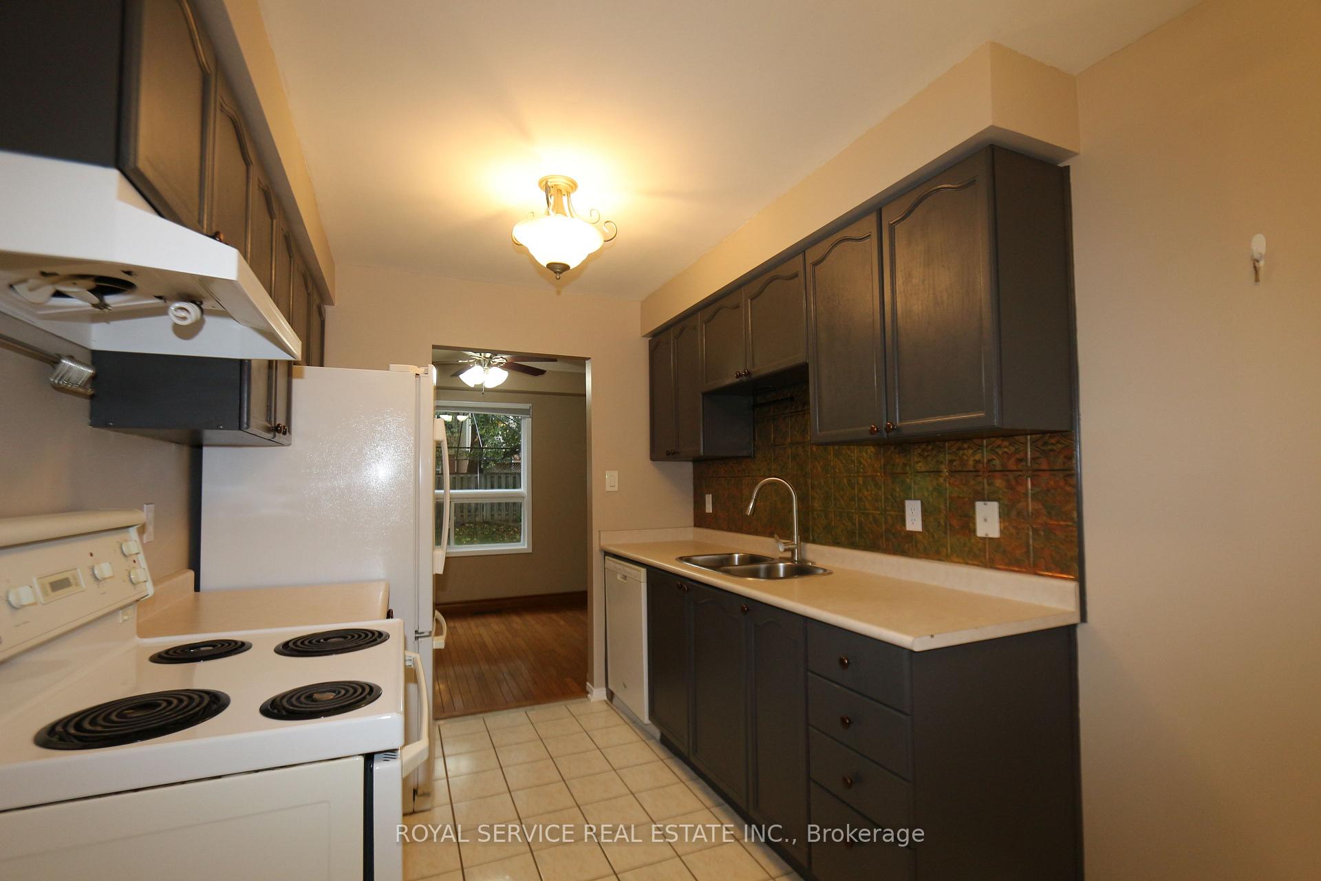 Photo 16 of 35 Landerville Lane, Clarington, Bowmanville — HOMEH