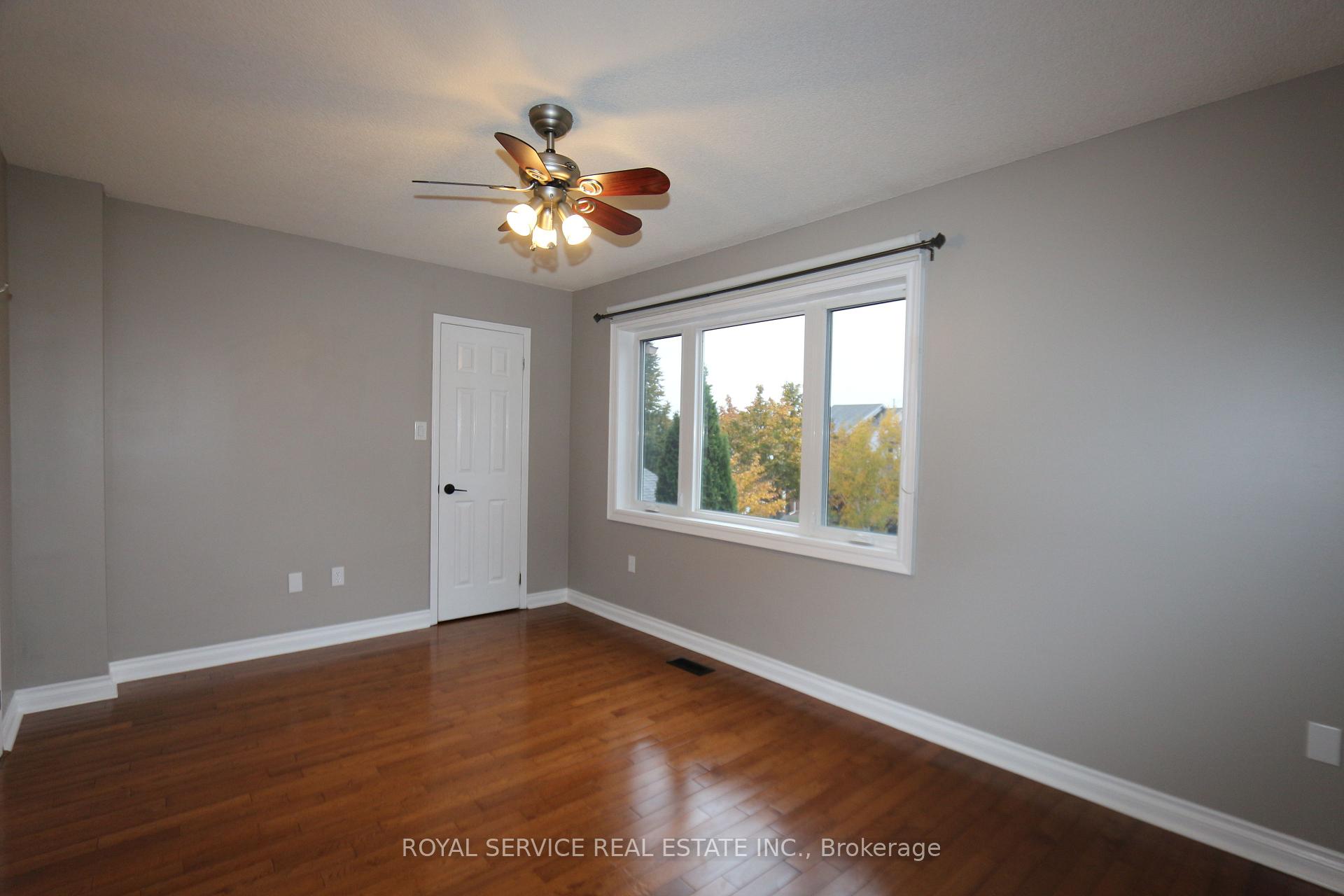 Photo 20 of 35 Landerville Lane, Clarington, Bowmanville — HOMEH