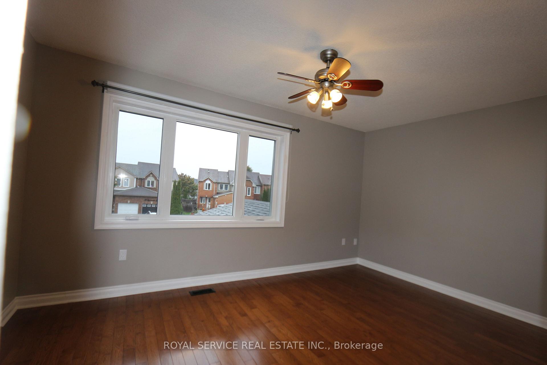 Photo 21 of 35 Landerville Lane, Clarington, Bowmanville — HOMEH