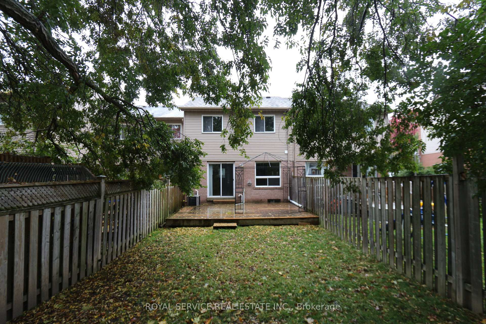 Photo 32 of 35 Landerville Lane, Clarington, Bowmanville — HOMEH