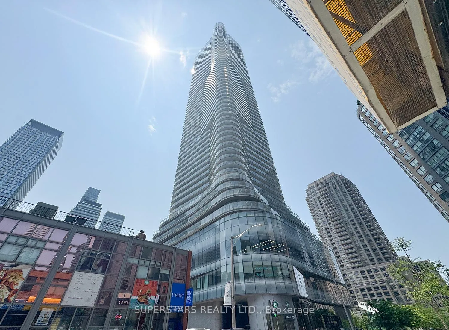 Front of Unit 3105, 11 Wellesley Street W