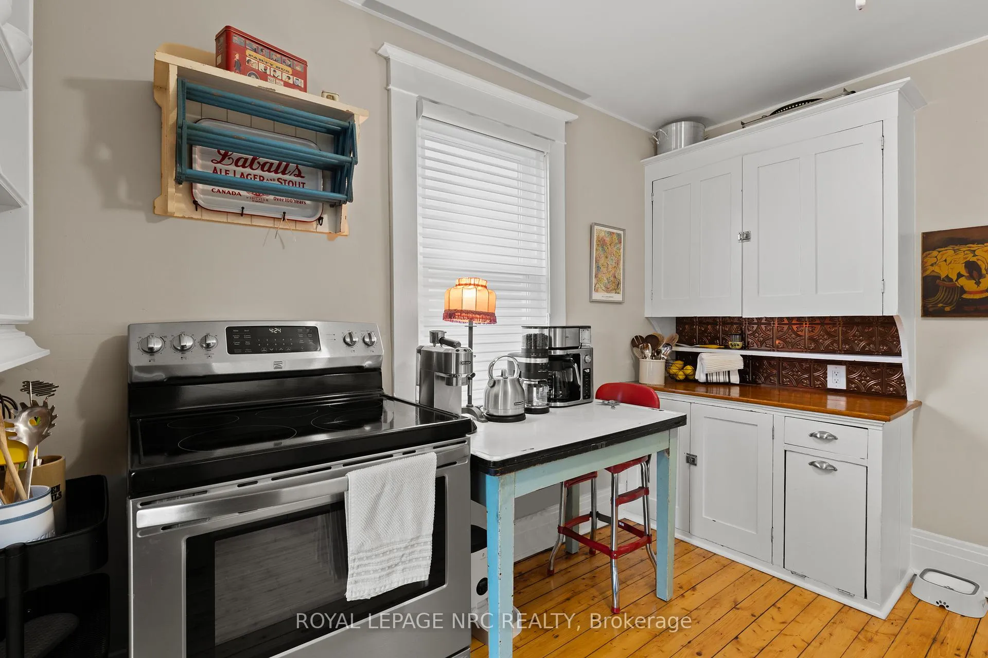 Photo 14 of 51 Chaplin Avenue, St. Catharines, Downtown — HOMEH