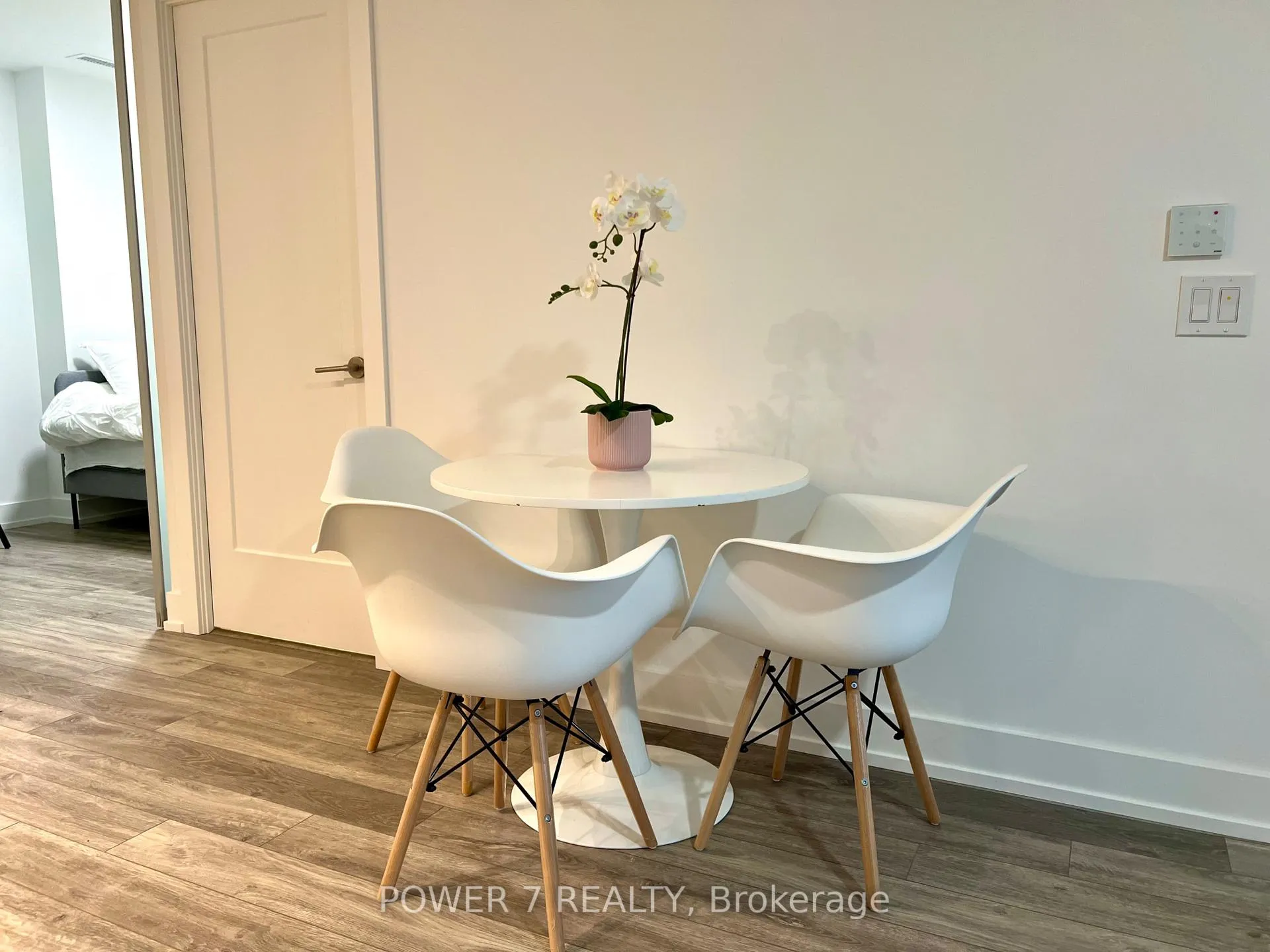 Photo 10 of Unit 1106, 9 Clegg Road, Markham, Unionville — HOMEH