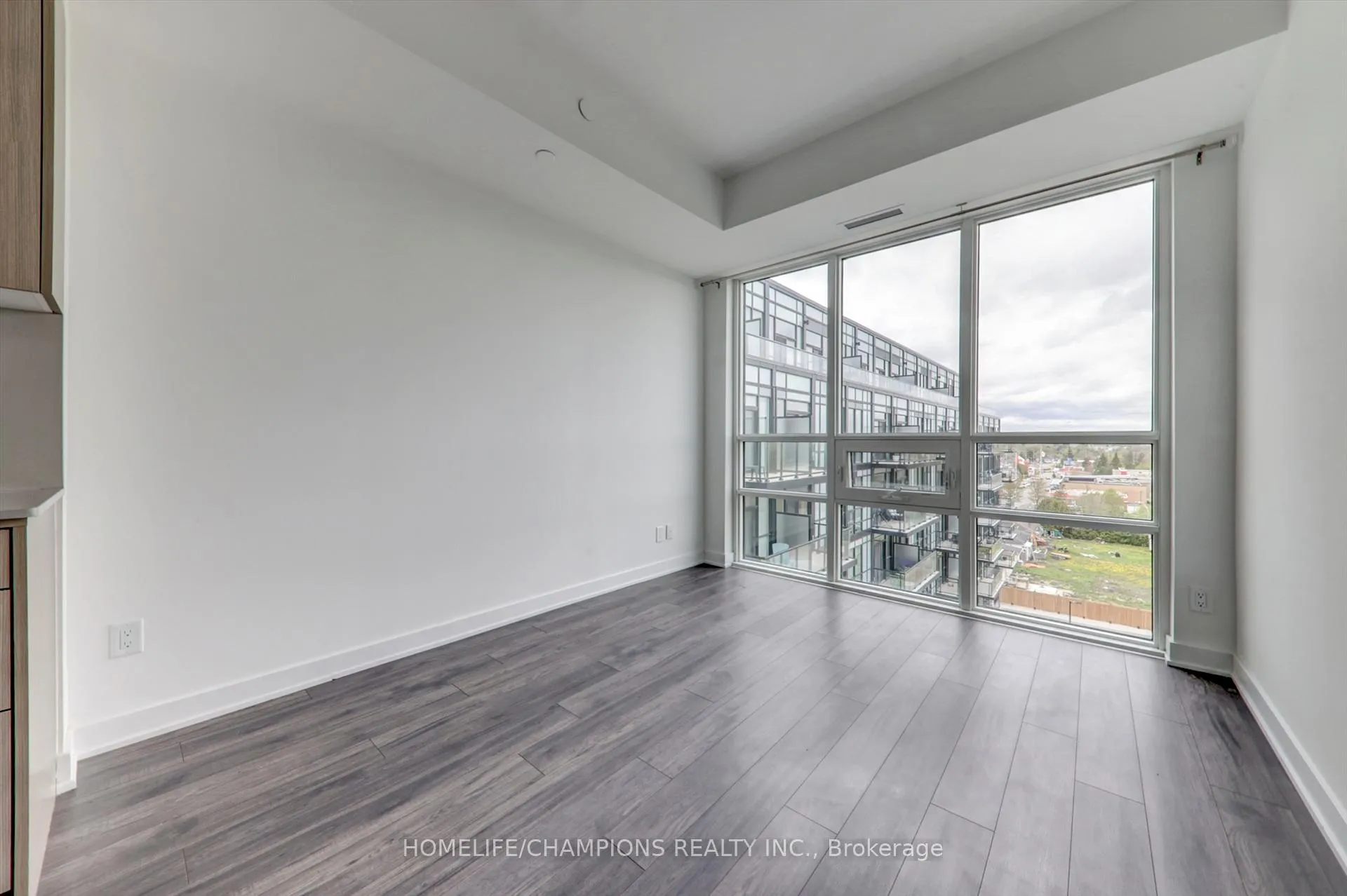 Photo 17 of Unit 602, 681 Yonge Street, Barrie, Painswick South — HOMEH