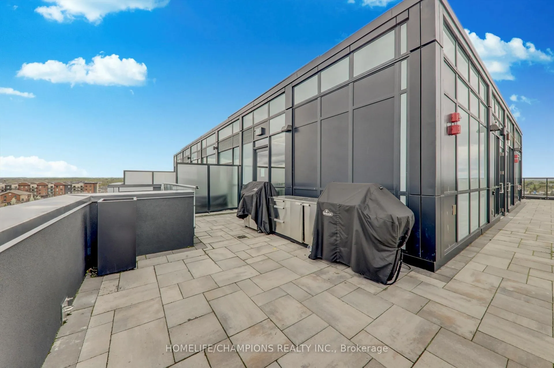 Photo 26 of Unit 602, 681 Yonge Street, Barrie, Painswick South — HOMEH