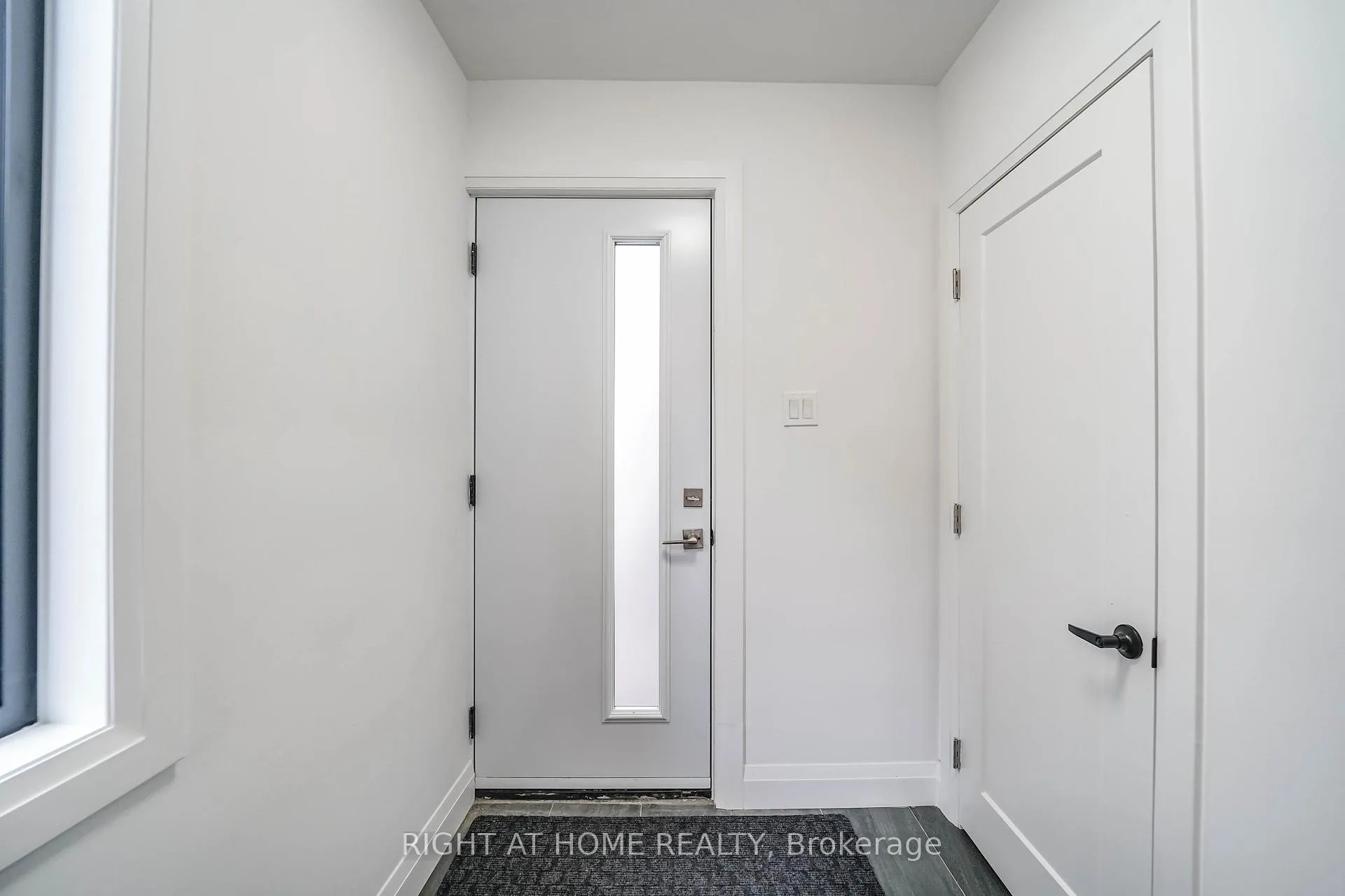 Photo 3 of 127 Duvernet Avenue, Toronto, East End-Danforth — HOMEH