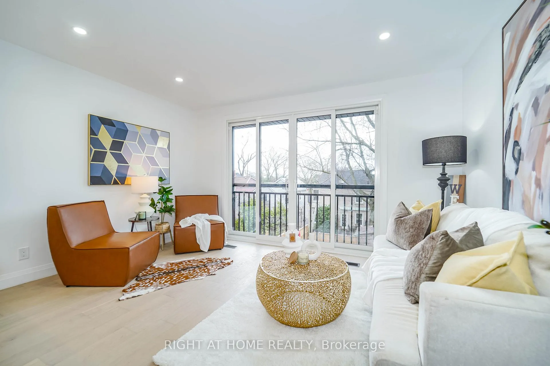 Photo 14 of 127 Duvernet Avenue, Toronto, East End-Danforth — HOMEH