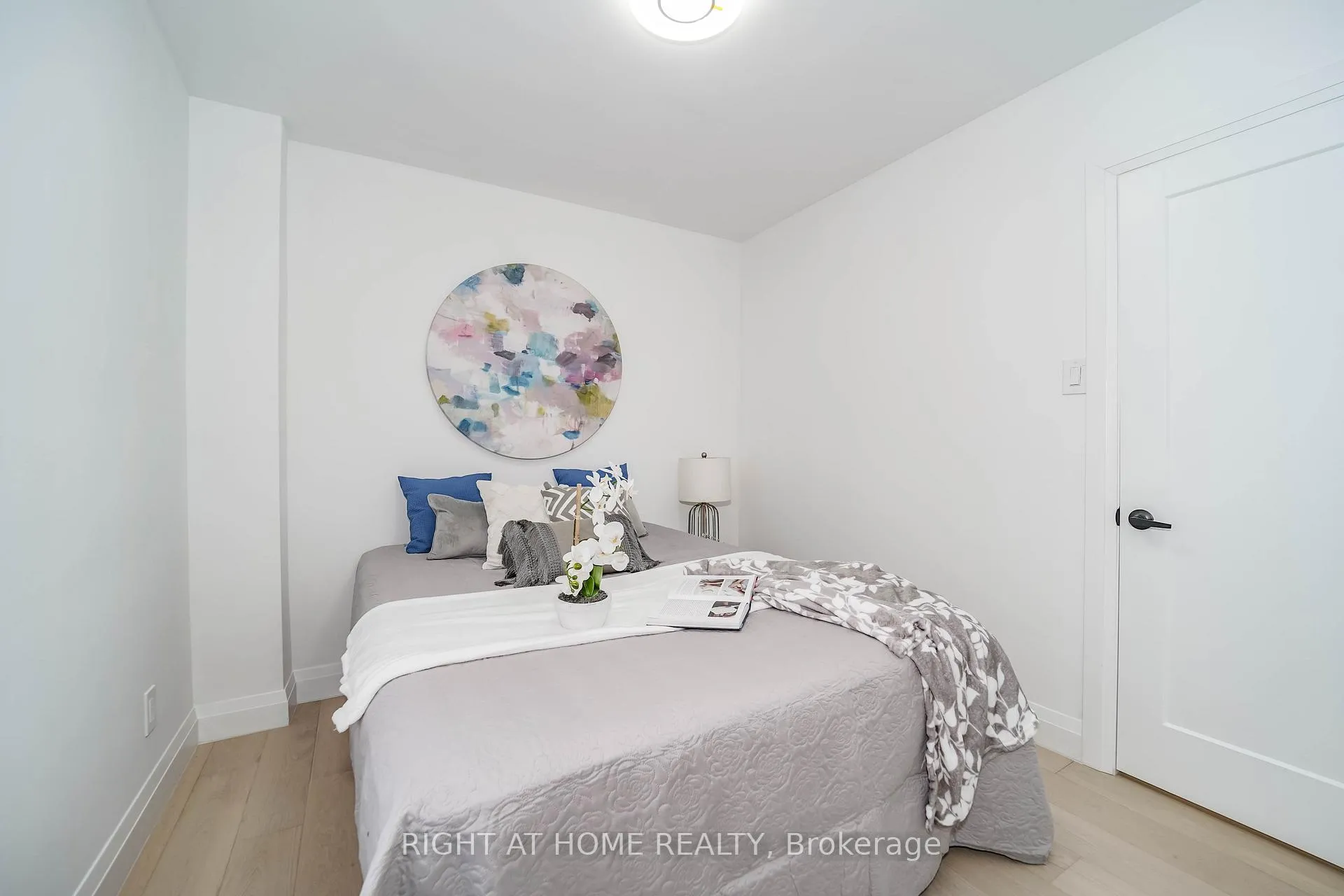 Photo 20 of 127 Duvernet Avenue, Toronto, East End-Danforth — HOMEH