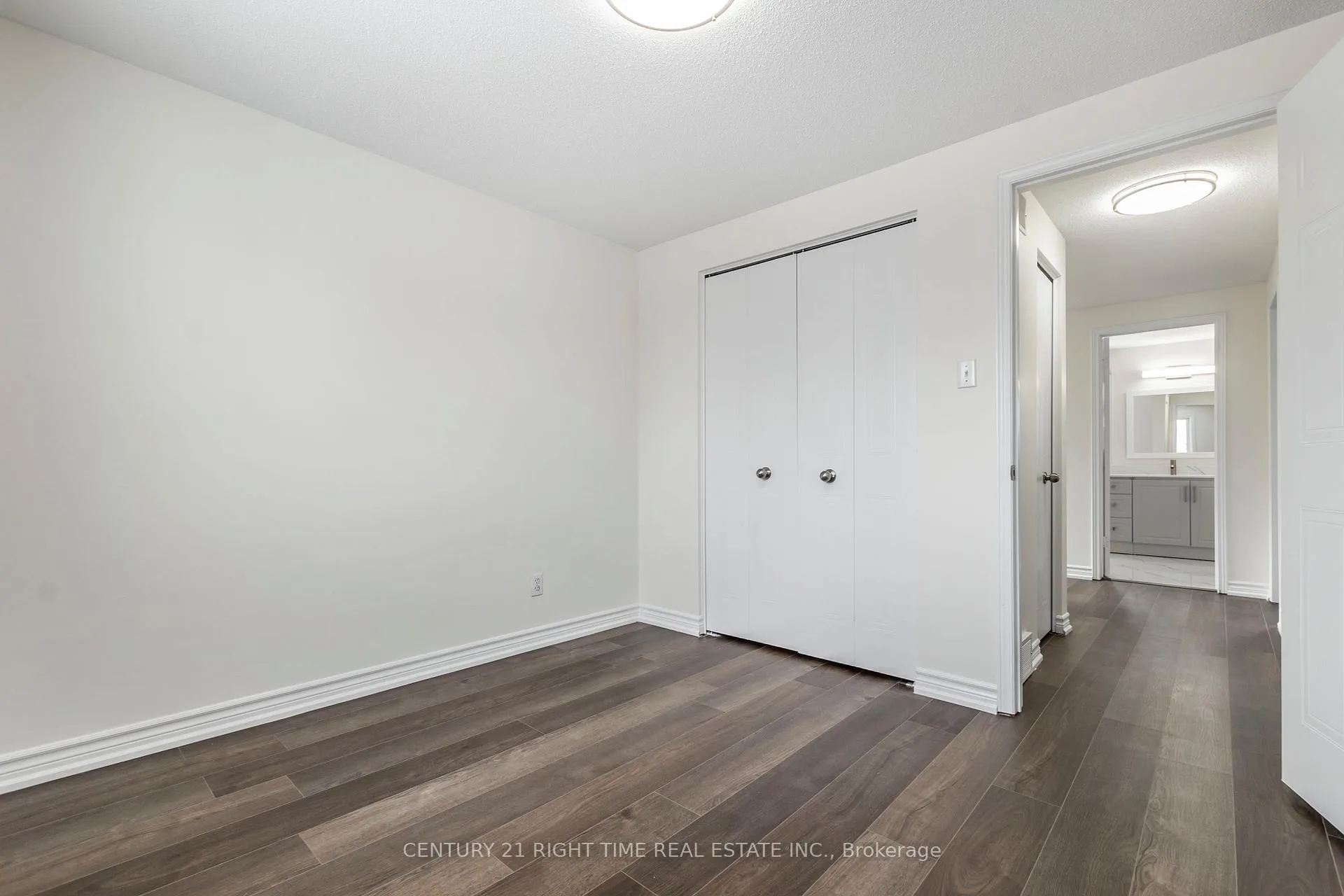 Photo 25 of 8 Tamvale Crescent, Kitchener — HOMEH