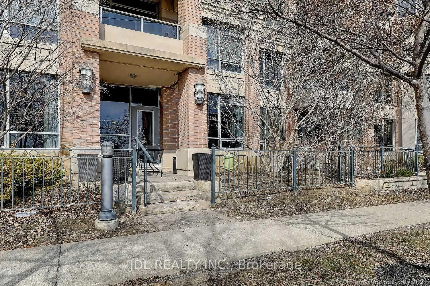 Photo 2 of Unit 166, 23 Cox Boulevard, Markham, Unionville — HOMEH