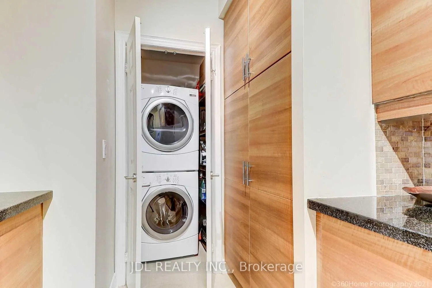 Photo 9 of Unit 166, 23 Cox Boulevard, Markham, Unionville — HOMEH