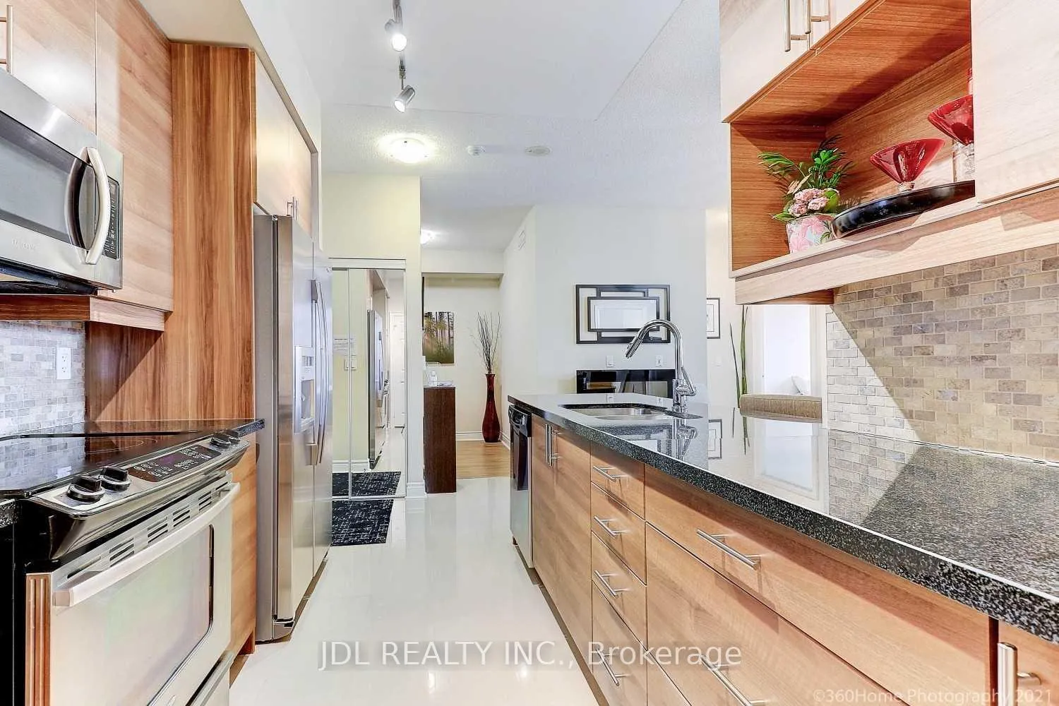 Photo 10 of Unit 166, 23 Cox Boulevard, Markham, Unionville — HOMEH