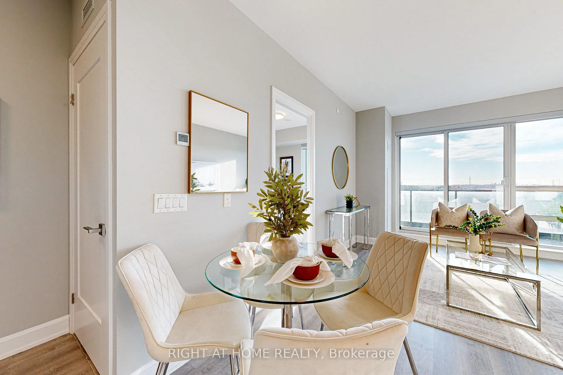 Photo 16 of Unit 1011, 12 Gandhi Lane, Markham, Commerce Valley — HOMEH