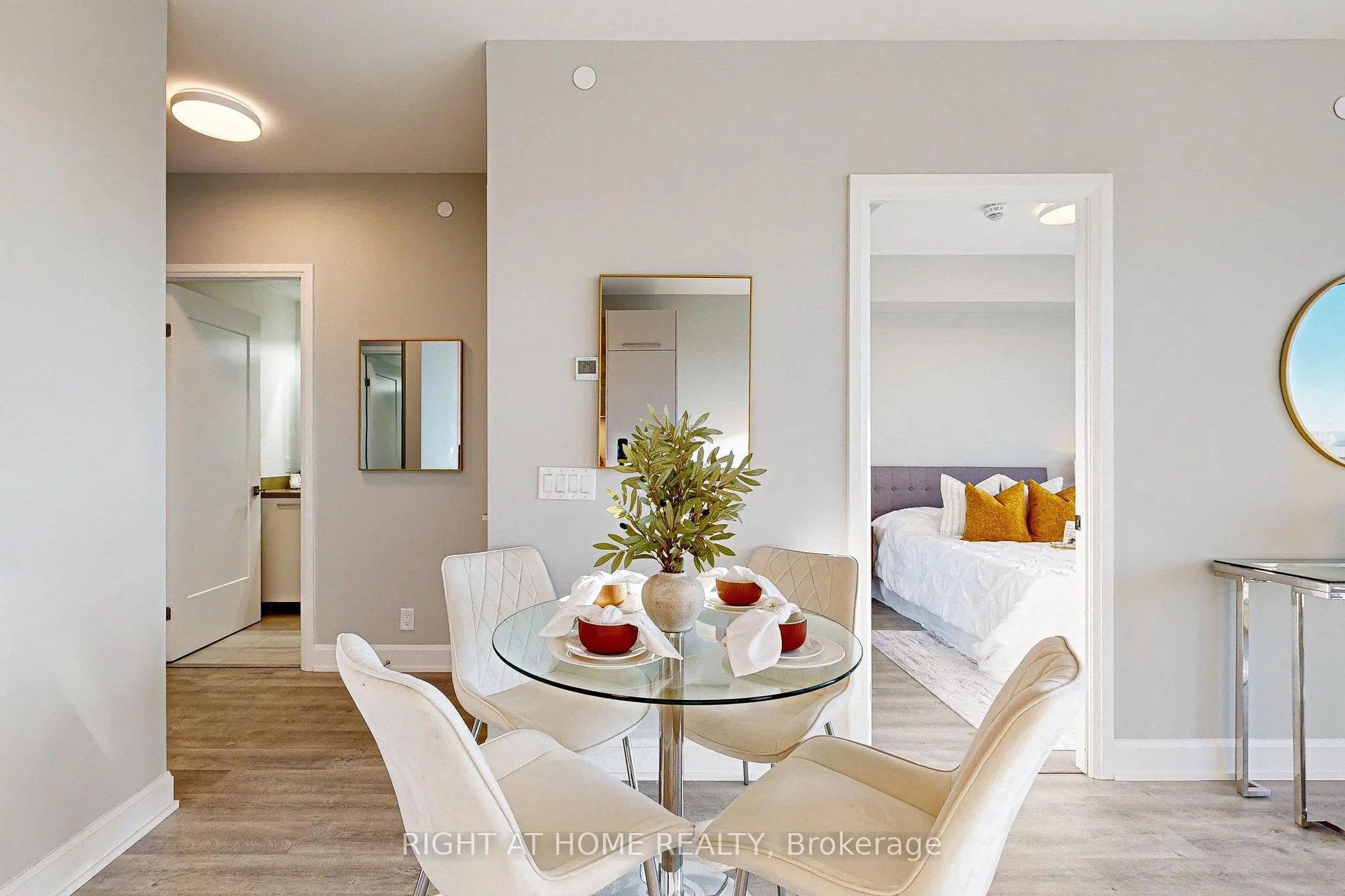 Photo 17 of Unit 1011, 12 Gandhi Lane, Markham, Commerce Valley — HOMEH