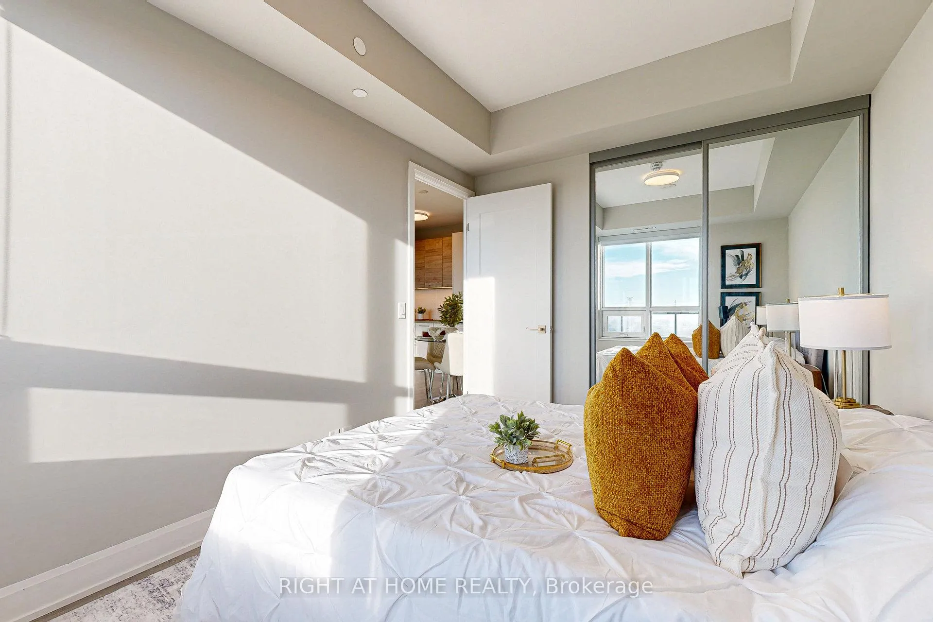 Photo 26 of Unit 1011, 12 Gandhi Lane, Markham, Commerce Valley — HOMEH