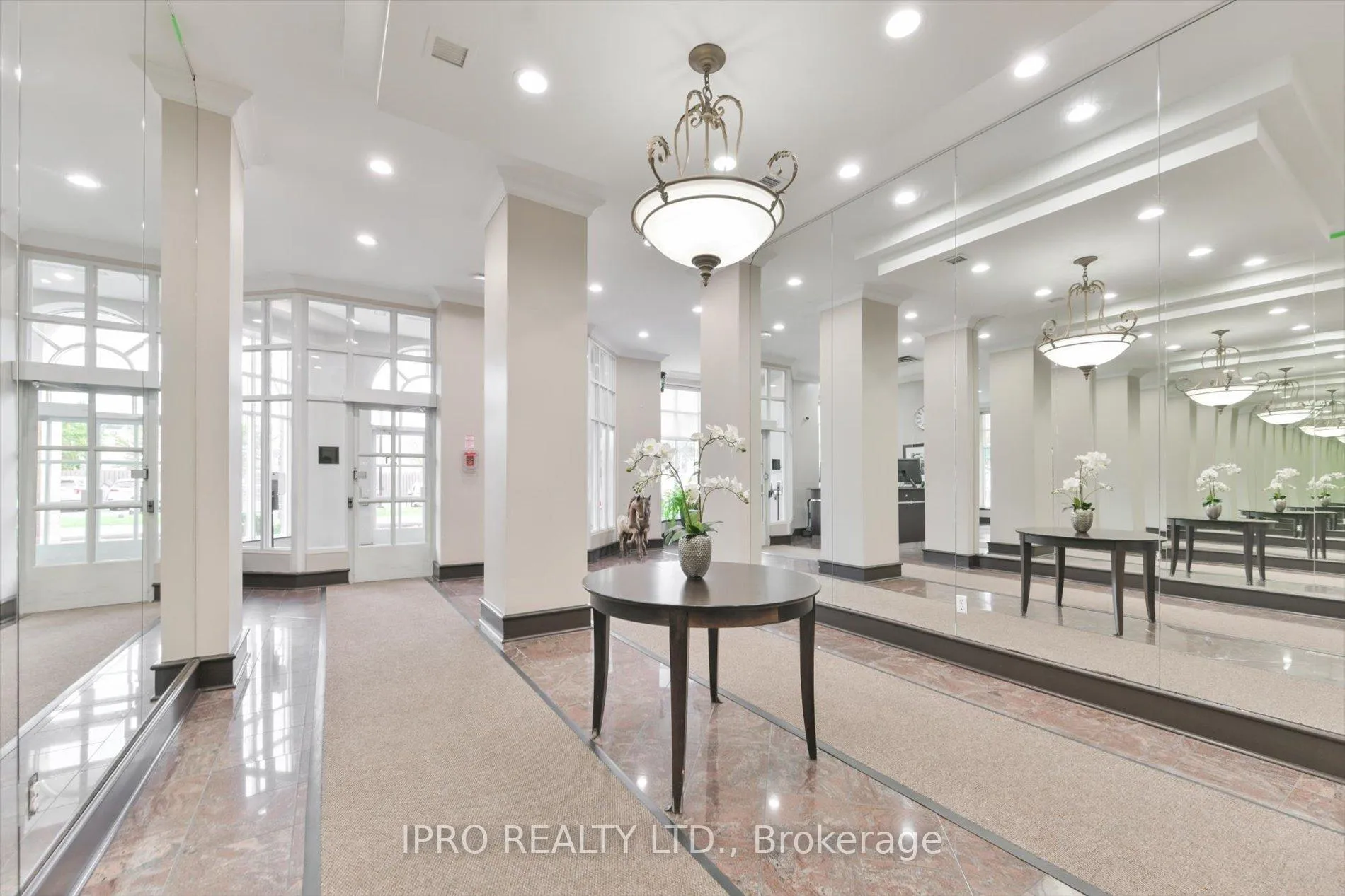 Photo 6 of Unit 308, 21 Overlea Boulevard, Toronto, Thorncliffe Park — HOMEH