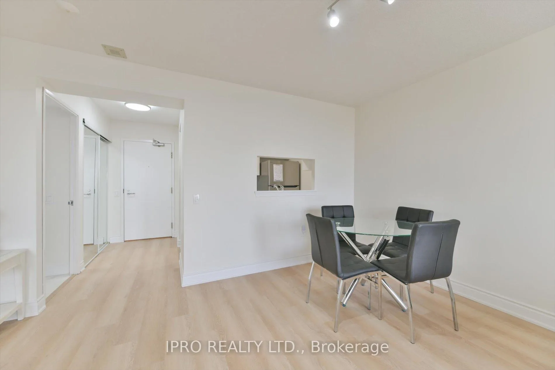 Photo 12 of Unit 308, 21 Overlea Boulevard, Toronto, Thorncliffe Park — HOMEH