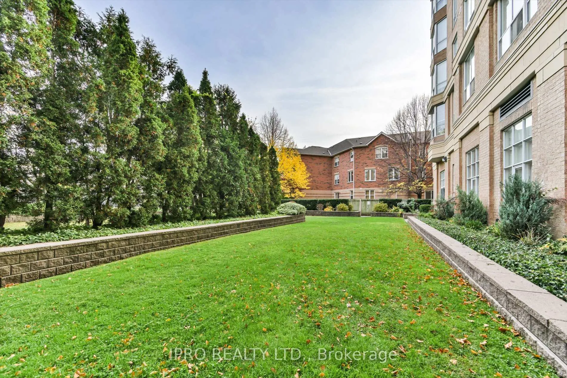 Photo 27 of Unit 308, 21 Overlea Boulevard, Toronto, Thorncliffe Park — HOMEH