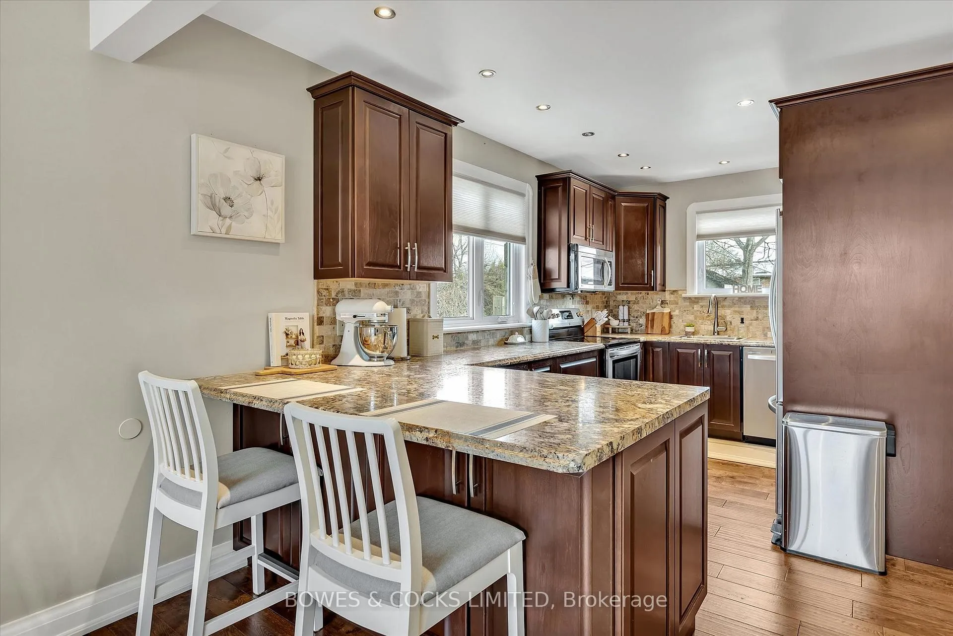 Photo 11 of 187 Wilson Road S, Oshawa, Donevan — HOMEH