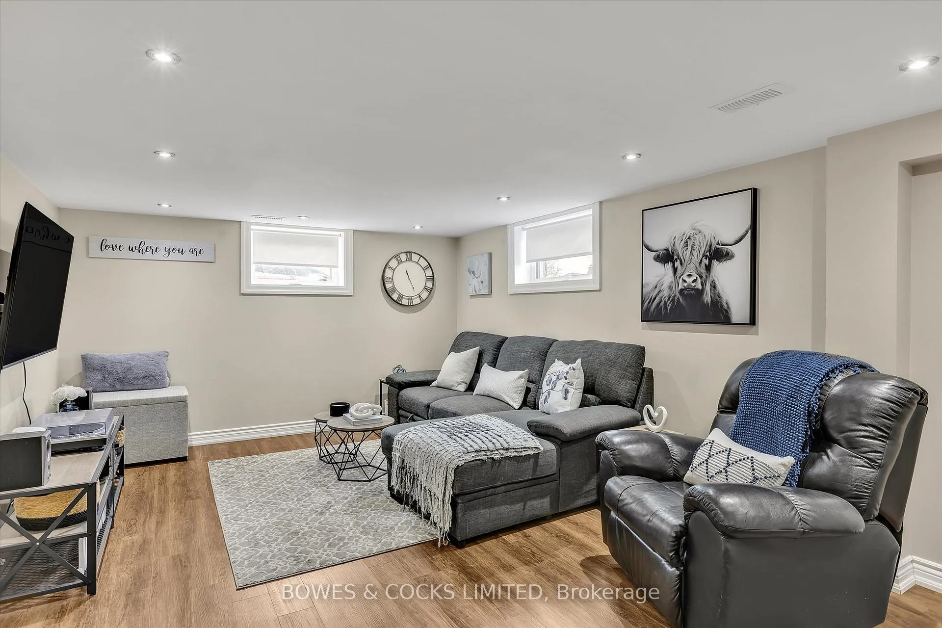 Photo 23 of 187 Wilson Road S, Oshawa, Donevan — HOMEH
