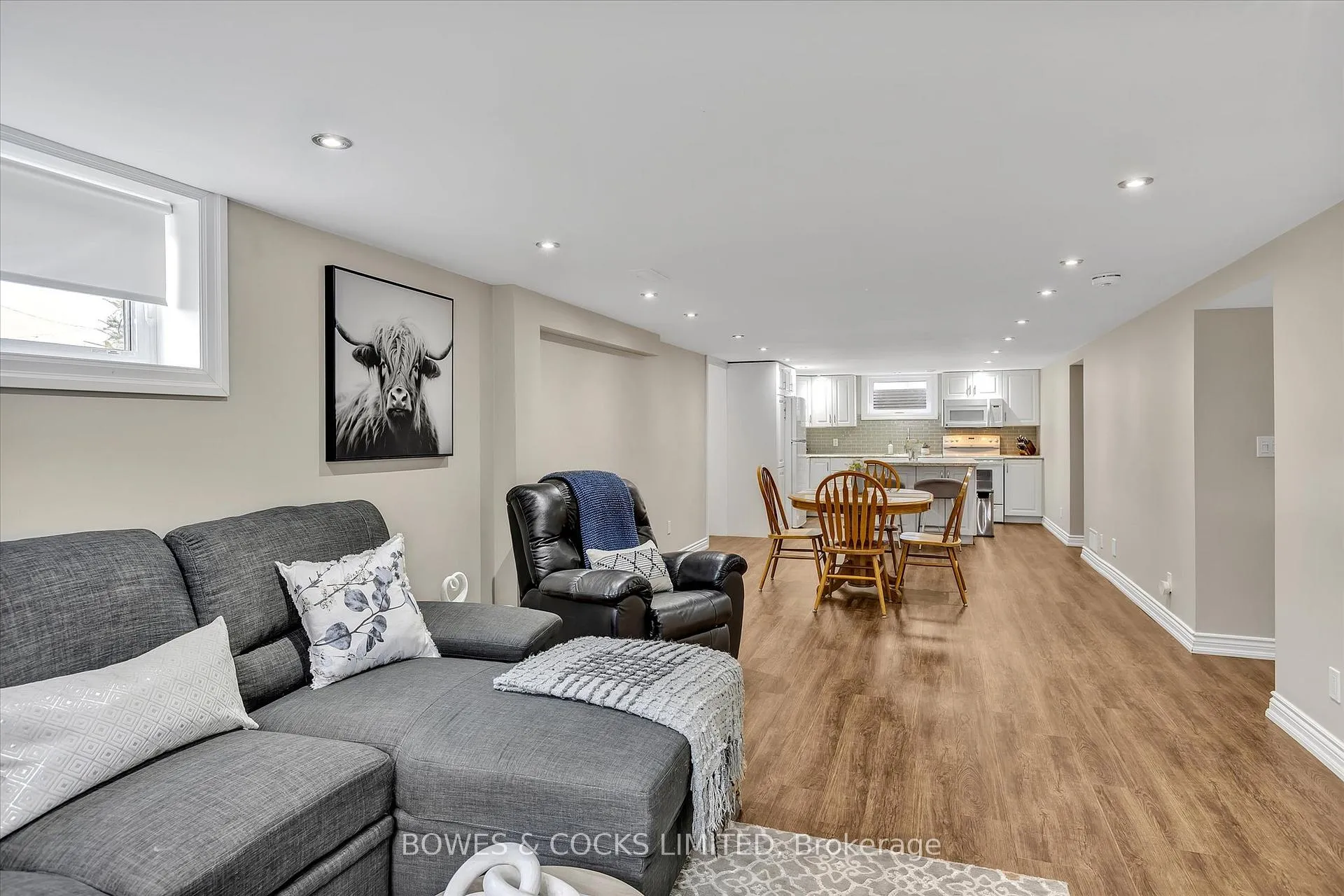 Photo 24 of 187 Wilson Road S, Oshawa, Donevan — HOMEH