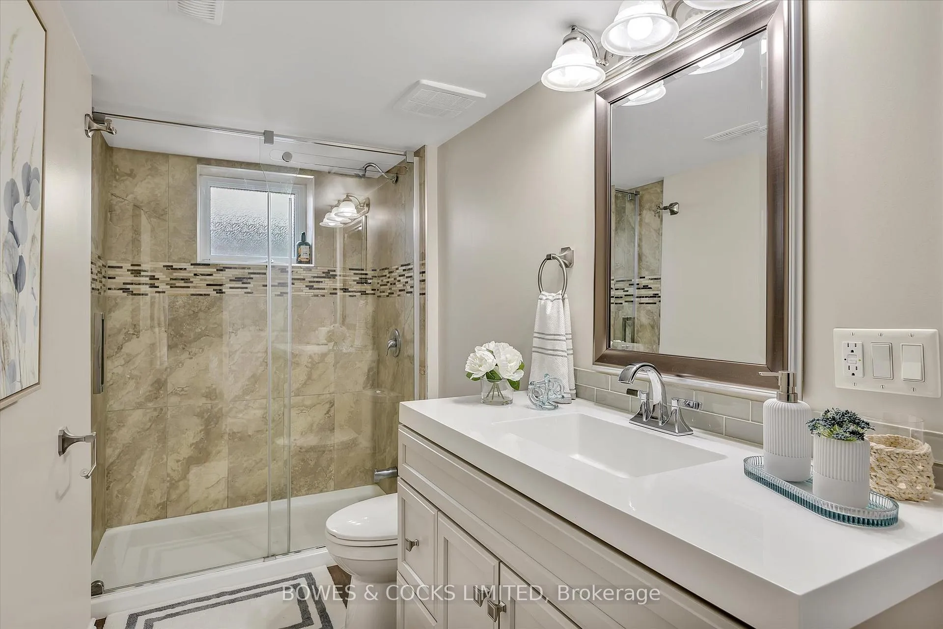 Photo 29 of 187 Wilson Road S, Oshawa, Donevan — HOMEH