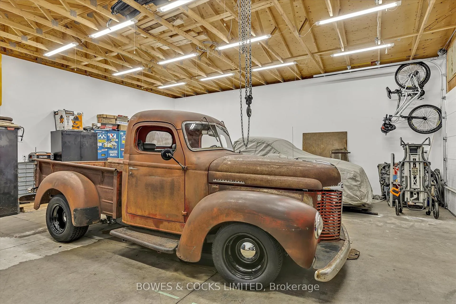Photo 33 of 187 Wilson Road S, Oshawa, Donevan — HOMEH