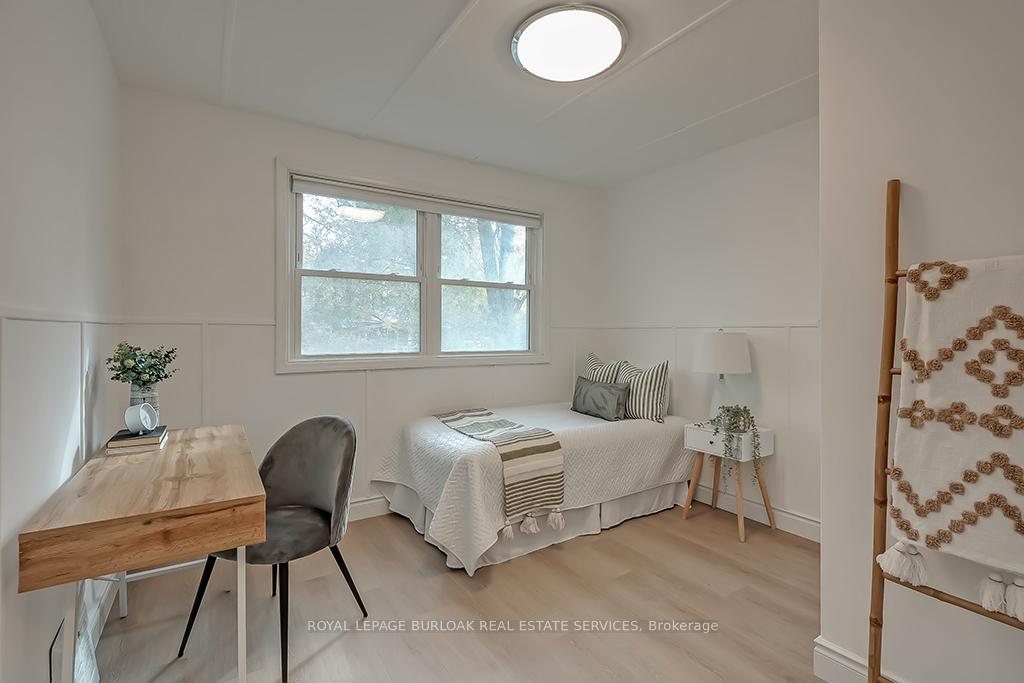 Photo 10 of 1452 Augustine Drive, Burlington, Mountainside — HOMEH