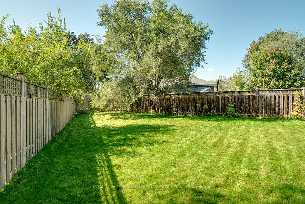 Photo 19 of 1452 Augustine Drive, Burlington, Mountainside — HOMEH