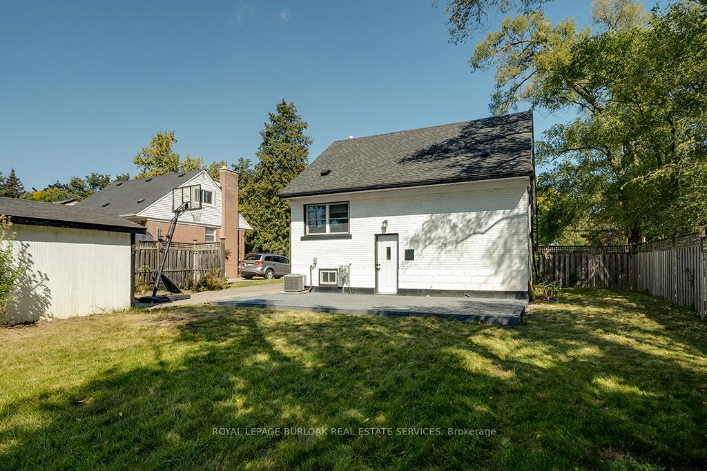 Photo 21 of 1452 Augustine Drive, Burlington, Mountainside — HOMEH