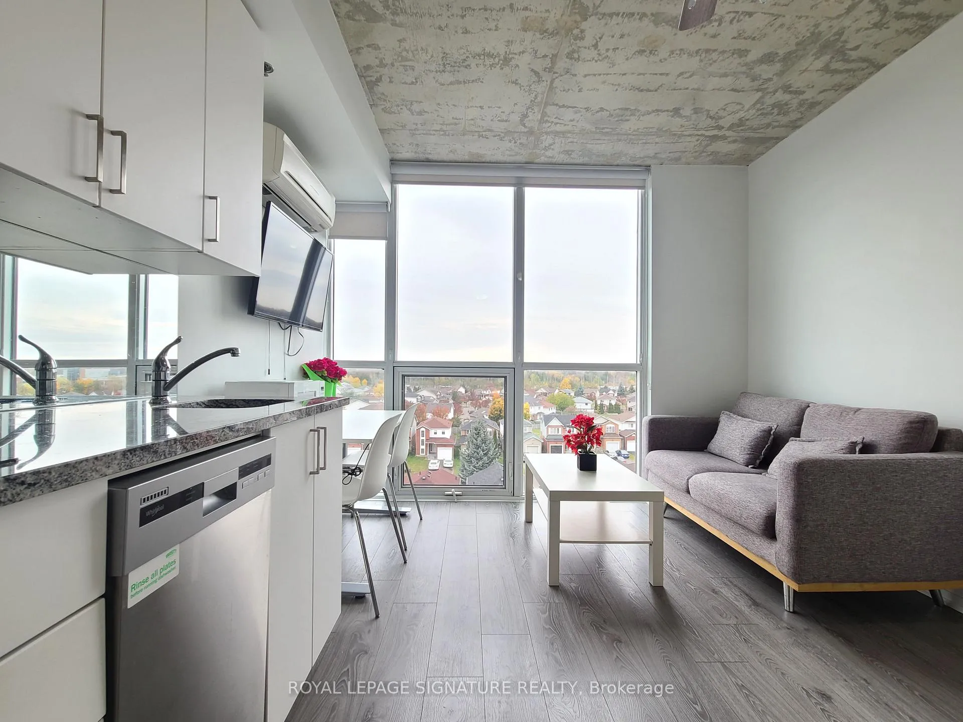 Photo 5 of Unit 612, 1900 Simcoe Street, Oshawa, Samac — HOMEH