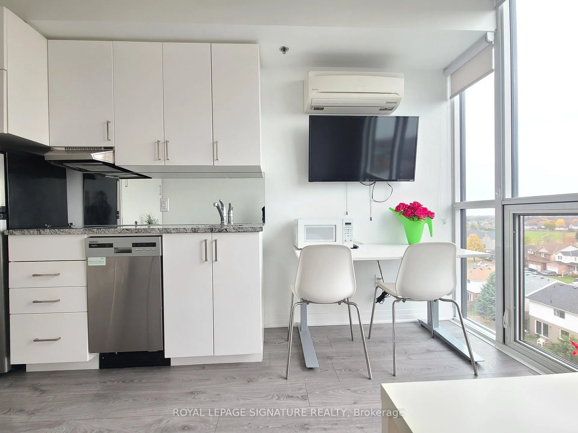 Photo 13 of Unit 612, 1900 Simcoe Street, Oshawa, Samac — HOMEH