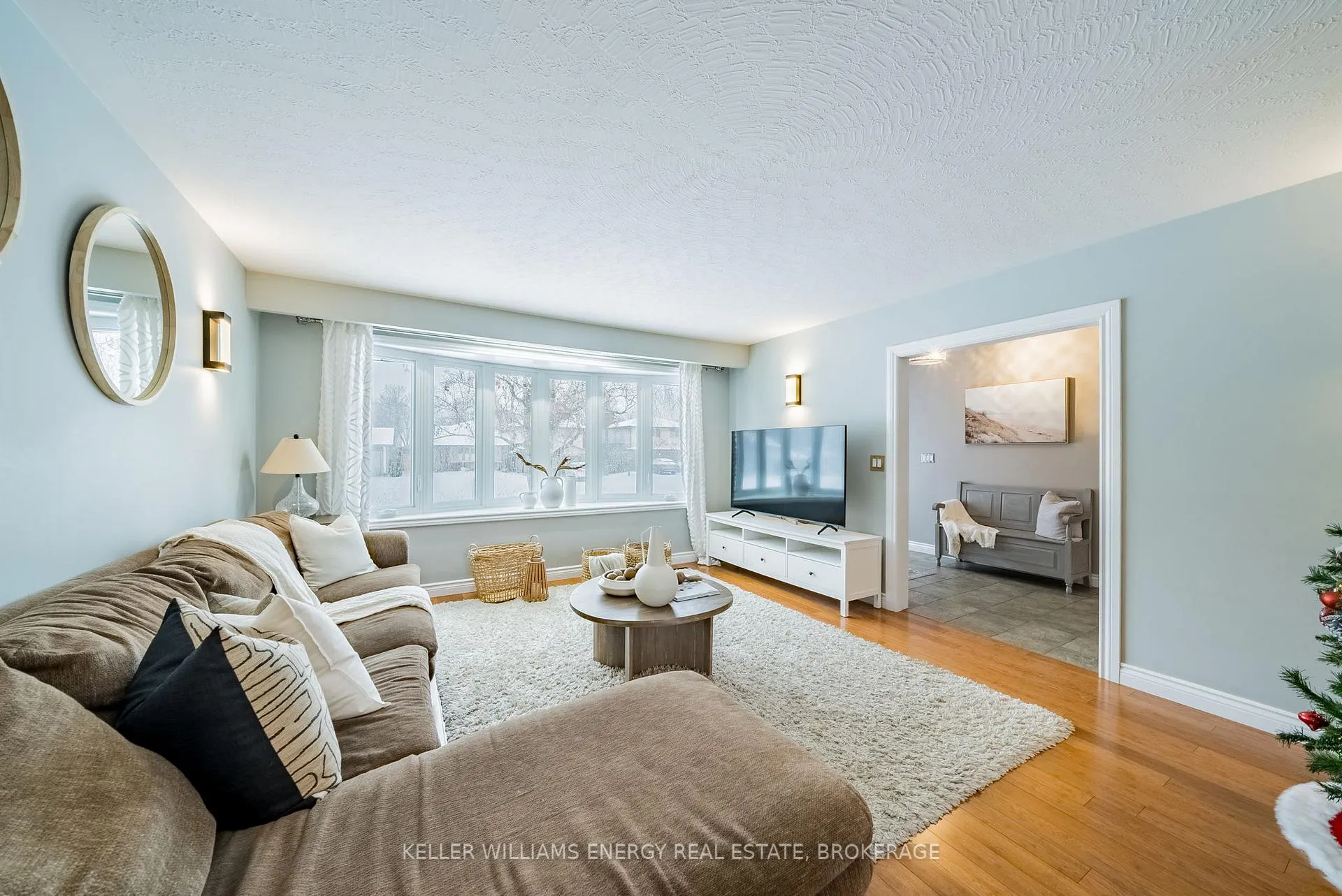 Photo 4 of 755 Fernhill Boulevard, Oshawa, Northglen — HOMEH