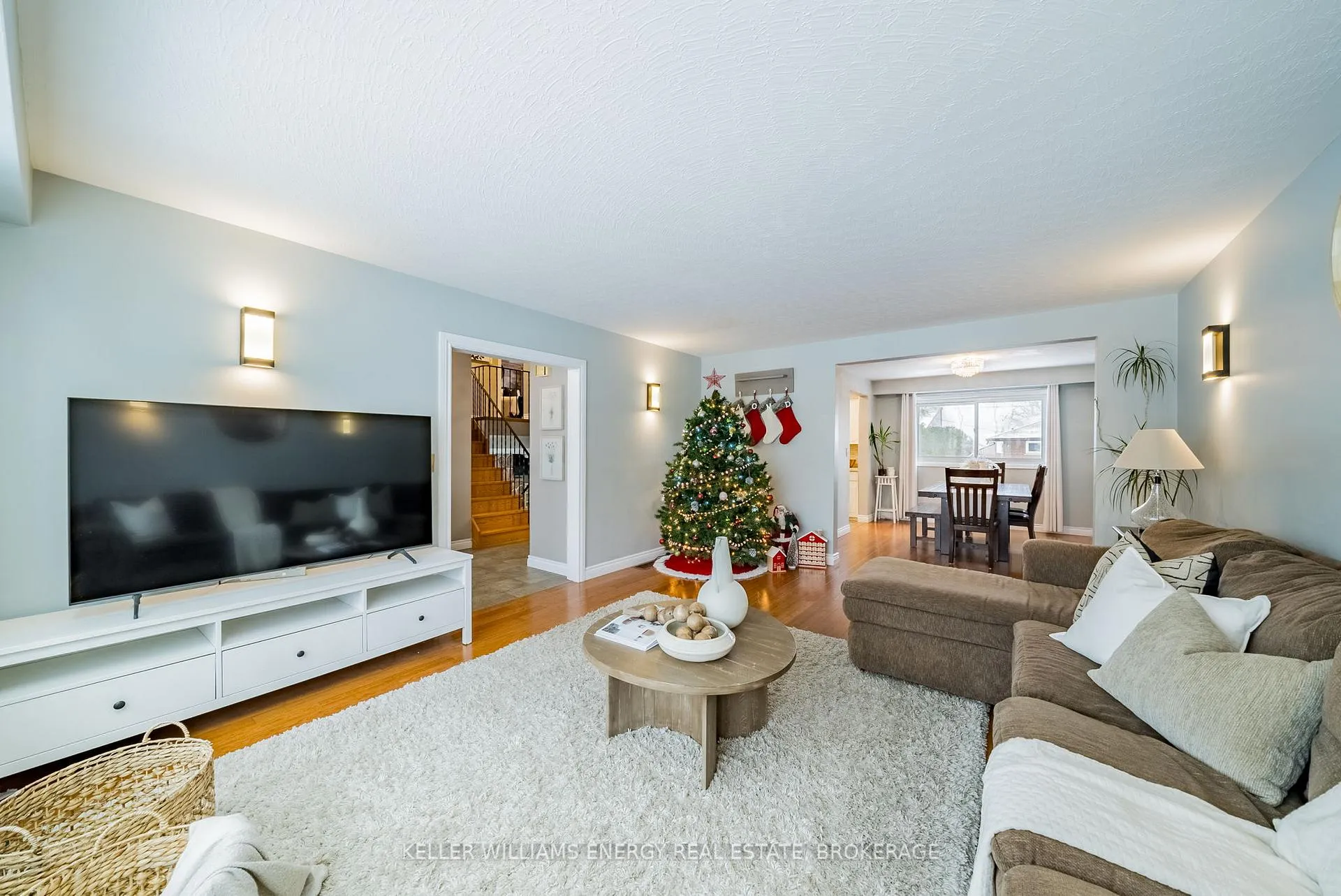 Photo 5 of 755 Fernhill Boulevard, Oshawa, Northglen — HOMEH