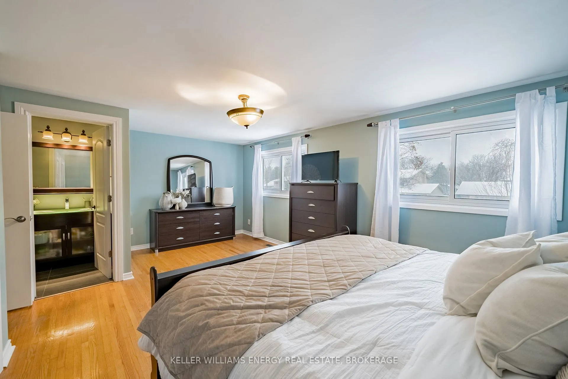 Photo 13 of 755 Fernhill Boulevard, Oshawa, Northglen — HOMEH