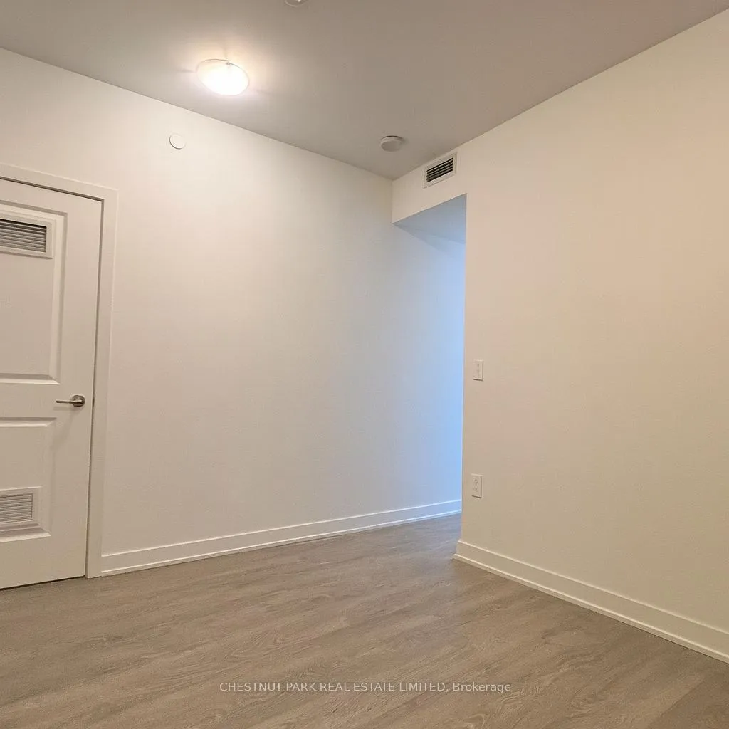 Photo 6 of Unit 308, 120 Eagle Rock Way, Vaughan, Rural Vaughan — HOMEH