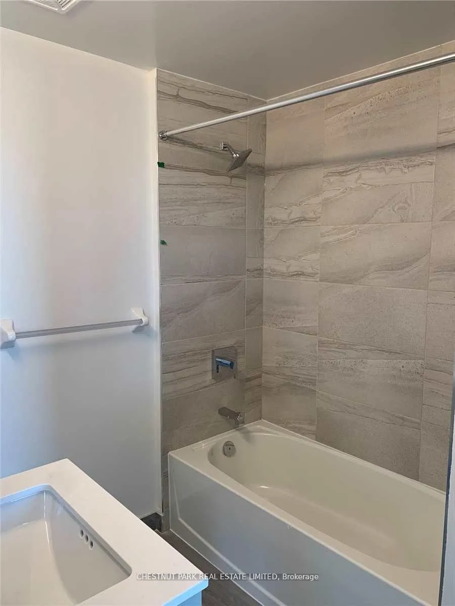 Photo 9 of Unit 308, 120 Eagle Rock Way, Vaughan, Rural Vaughan — HOMEH