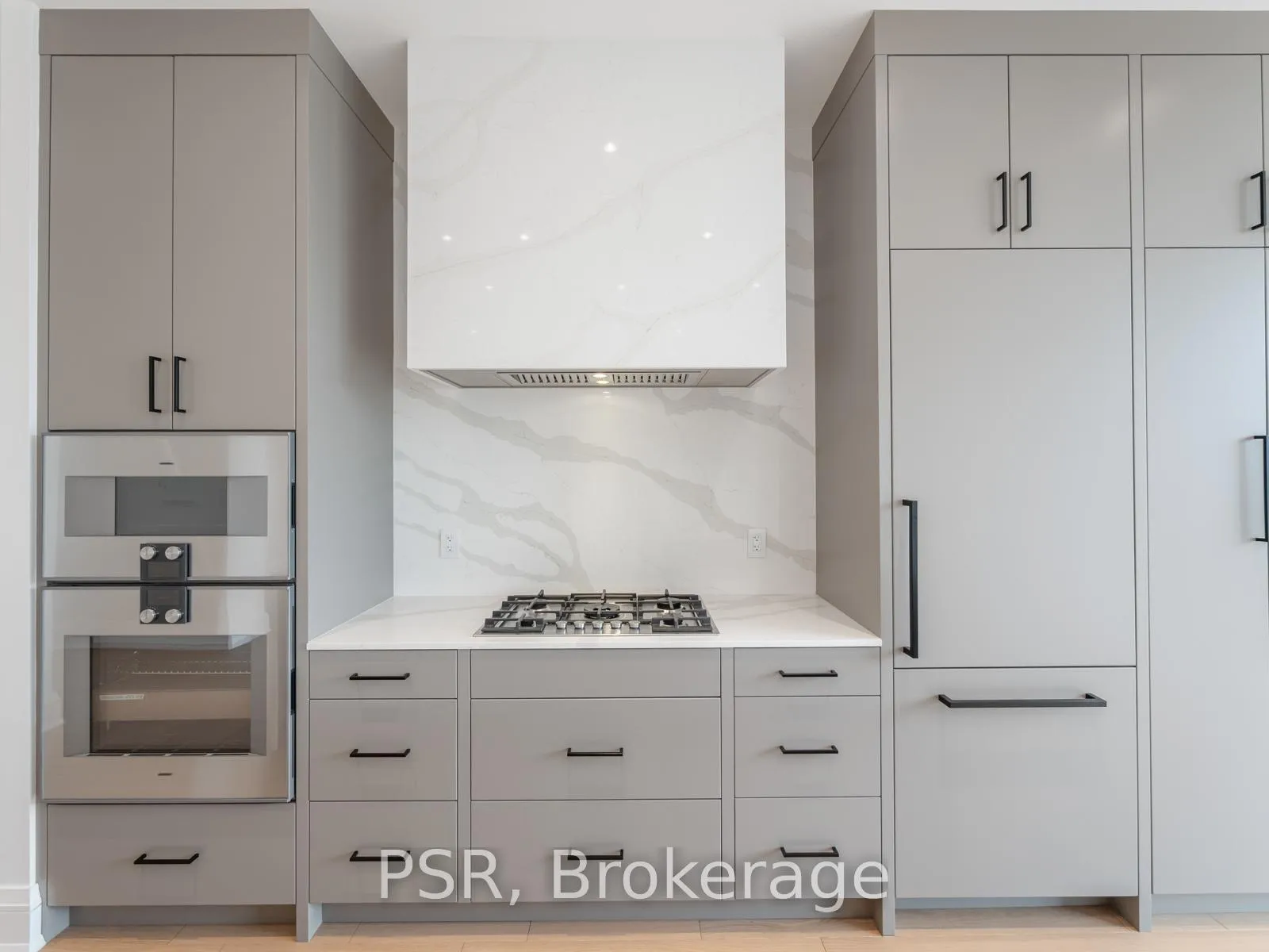 Photo 5 of Unit 4C, 2010 Bathurst Street, Toronto, Humewood-Cedarvale — HOMEH