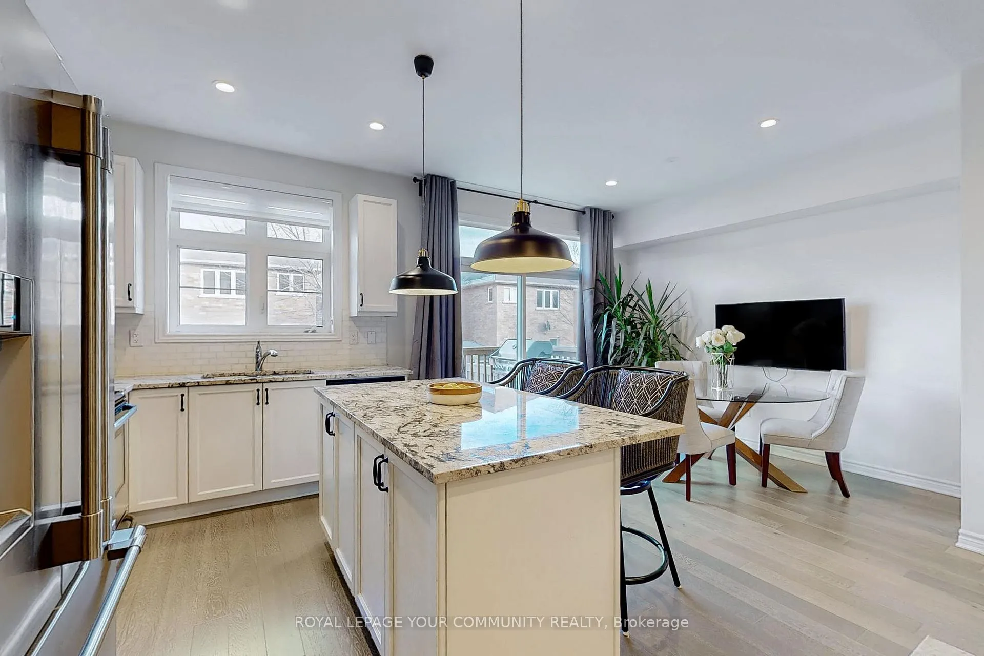 Photo 7 of 57 Vedette Way, Vaughan, Vellore Village — HOMEH