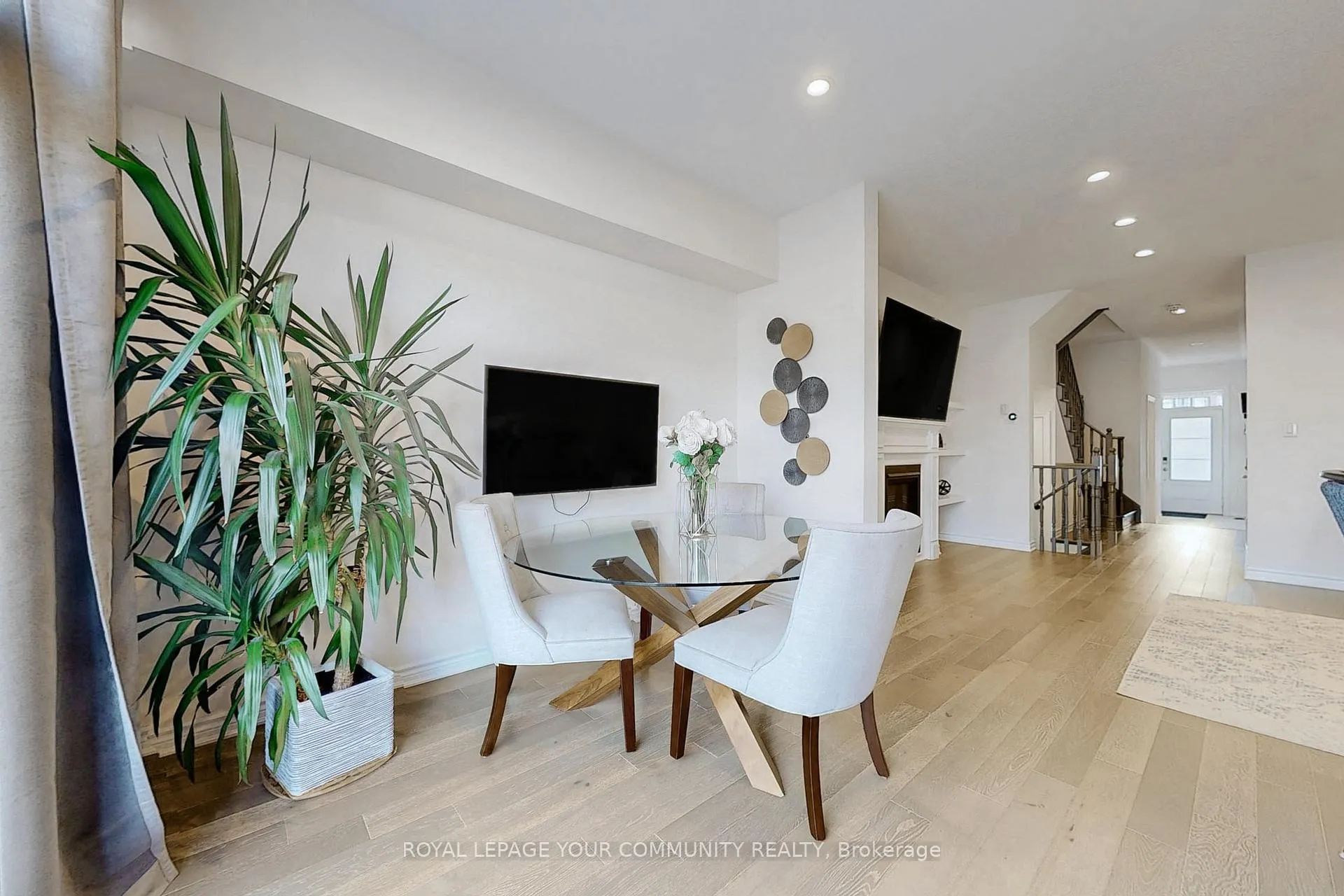 Photo 9 of 57 Vedette Way, Vaughan, Vellore Village — HOMEH