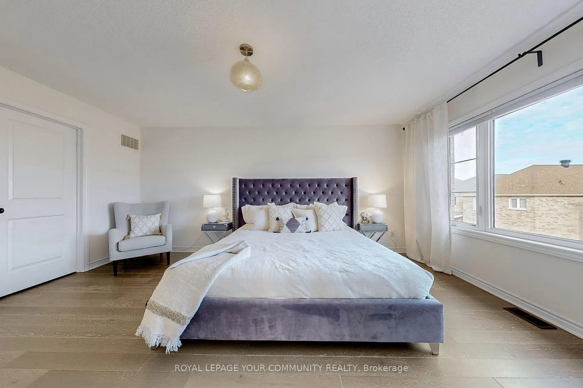 Photo 18 of 57 Vedette Way, Vaughan, Vellore Village — HOMEH